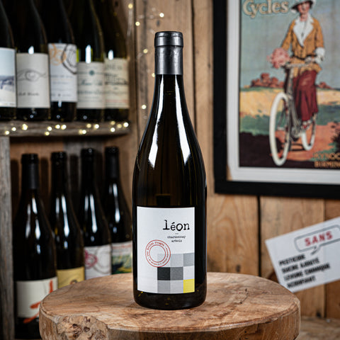 Bouteille de vin blanc Léon