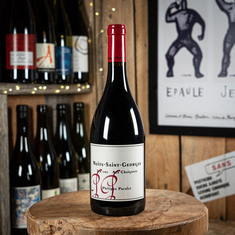 Bouteille de vin rouge Nuits-Saint-Georges 1er cru Aux Chaignots
